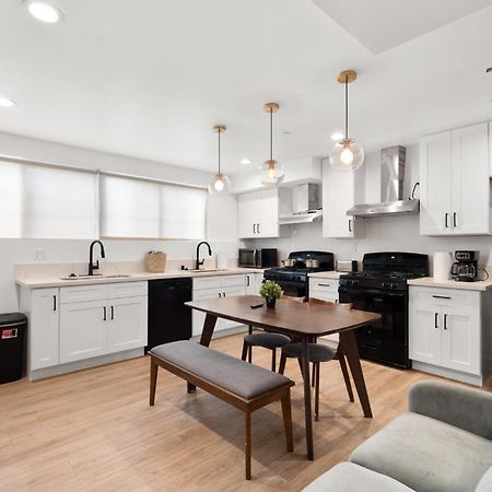 Modern Getaway In The Heart Of La Near Usc, Private Room With Share Living Room And Kitchen Los Angeles Exteriér fotografie