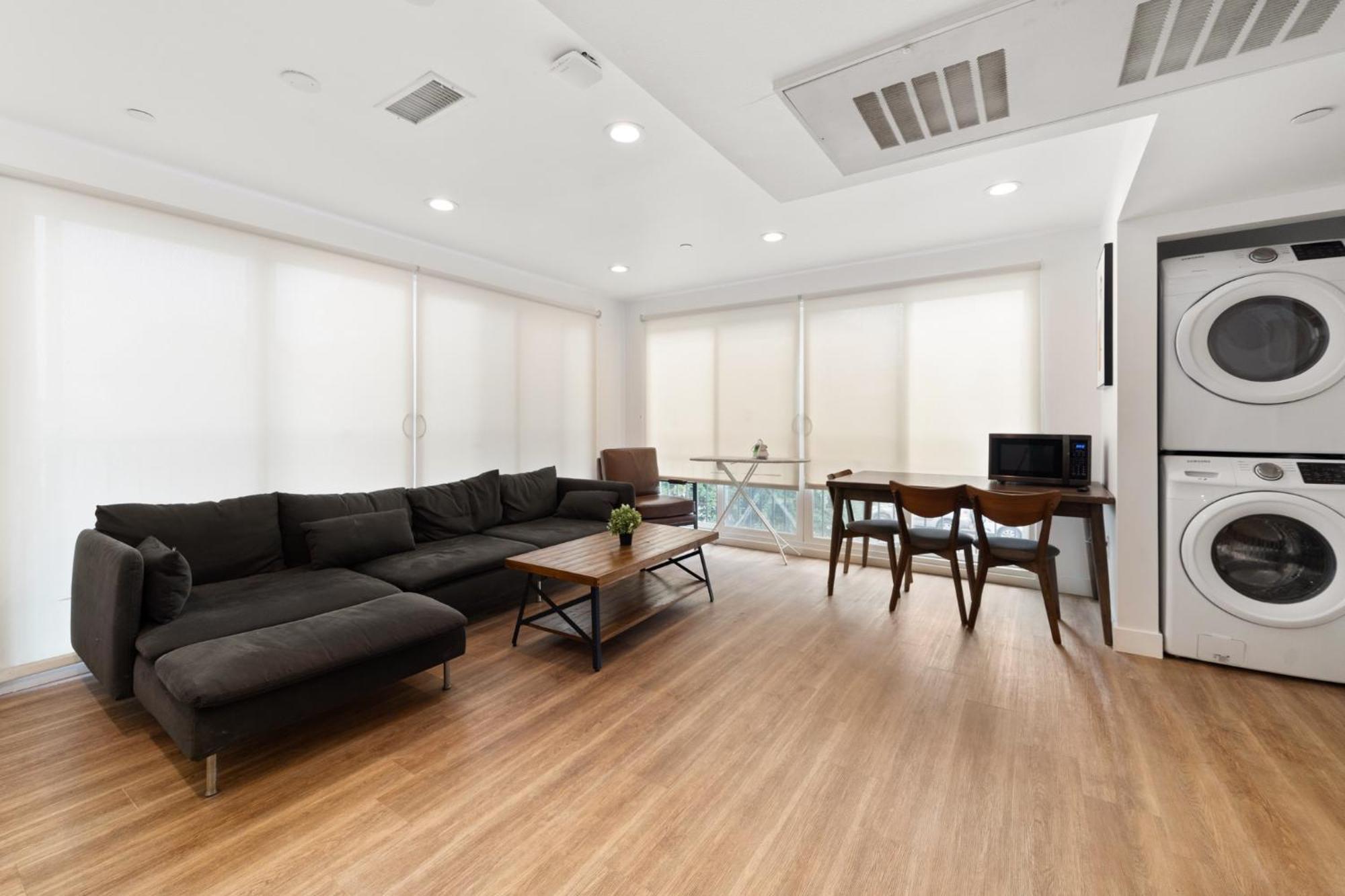 Modern Getaway In The Heart Of La Near Usc, Private Room With Share Living Room And Kitchen Los Angeles Exteriér fotografie