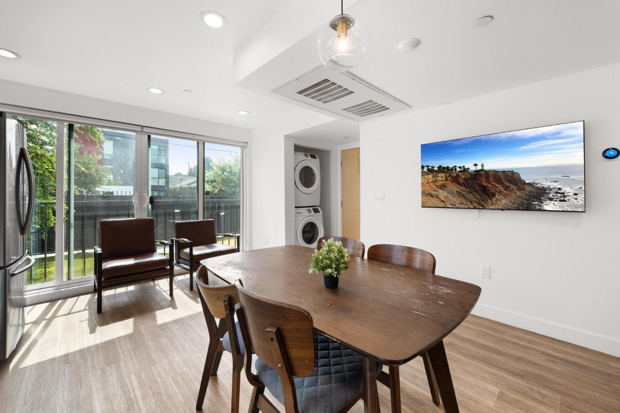 Modern Getaway In The Heart Of La Near Usc, Private Room With Share Living Room And Kitchen Los Angeles Exteriér fotografie