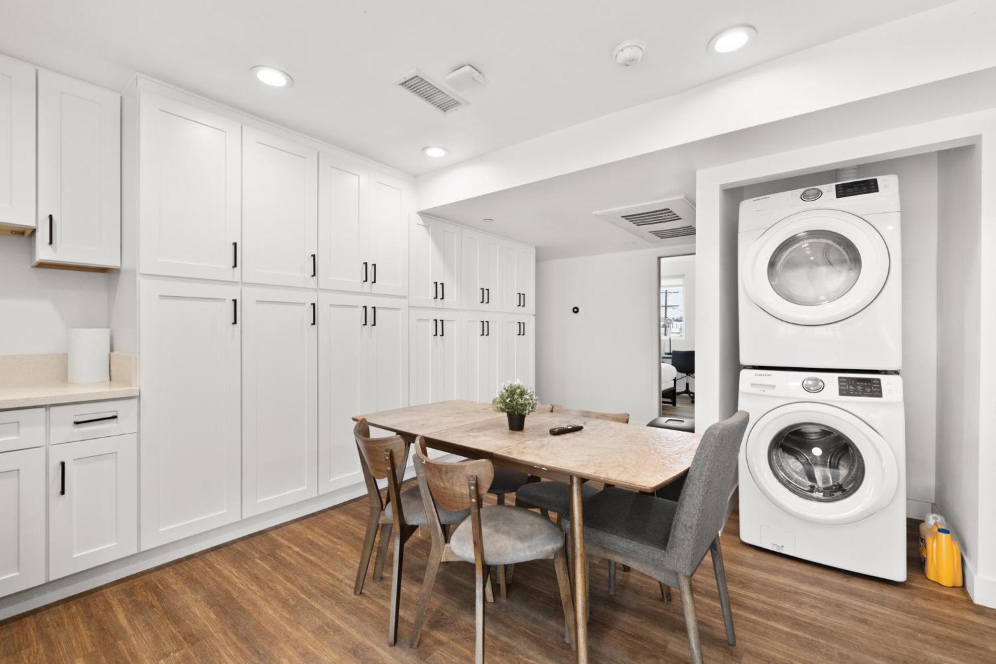Modern Getaway In The Heart Of La Near Usc, Private Room With Share Living Room And Kitchen Los Angeles Exteriér fotografie